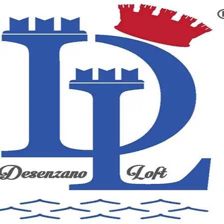 Desenzanoloft Smile On The דירה דסנזאנו דל גארדה